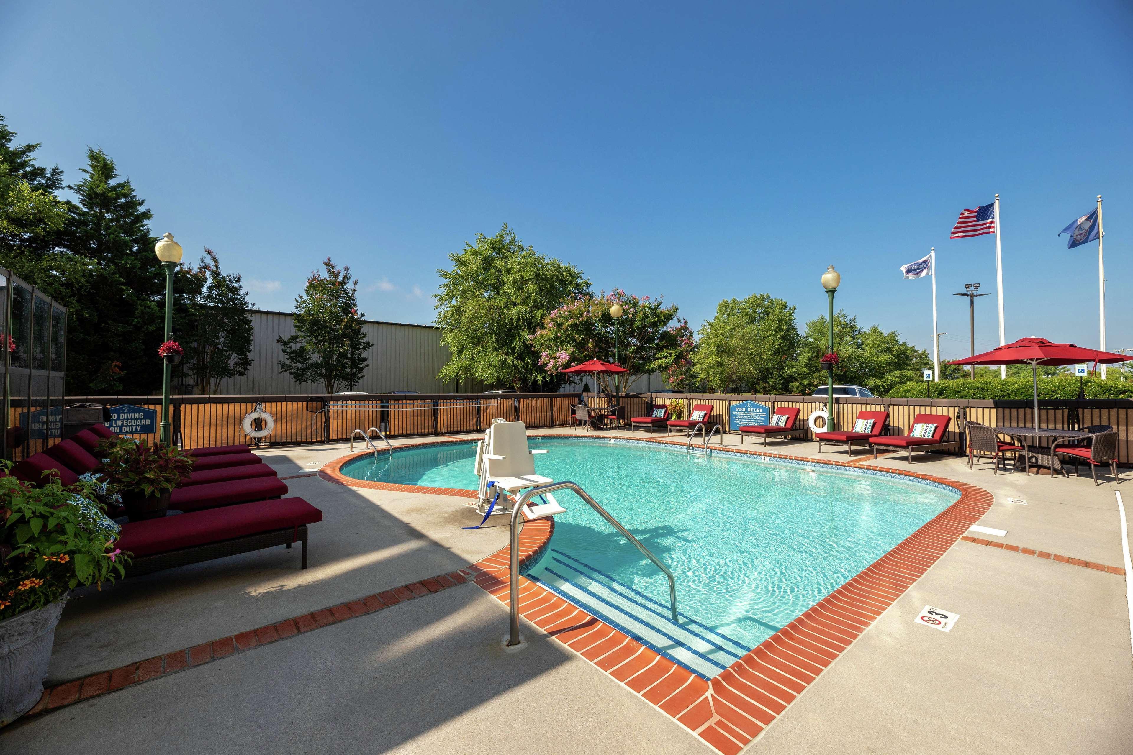 Hampton Inn Christiansburg/Blacksburg Экстерьер фото