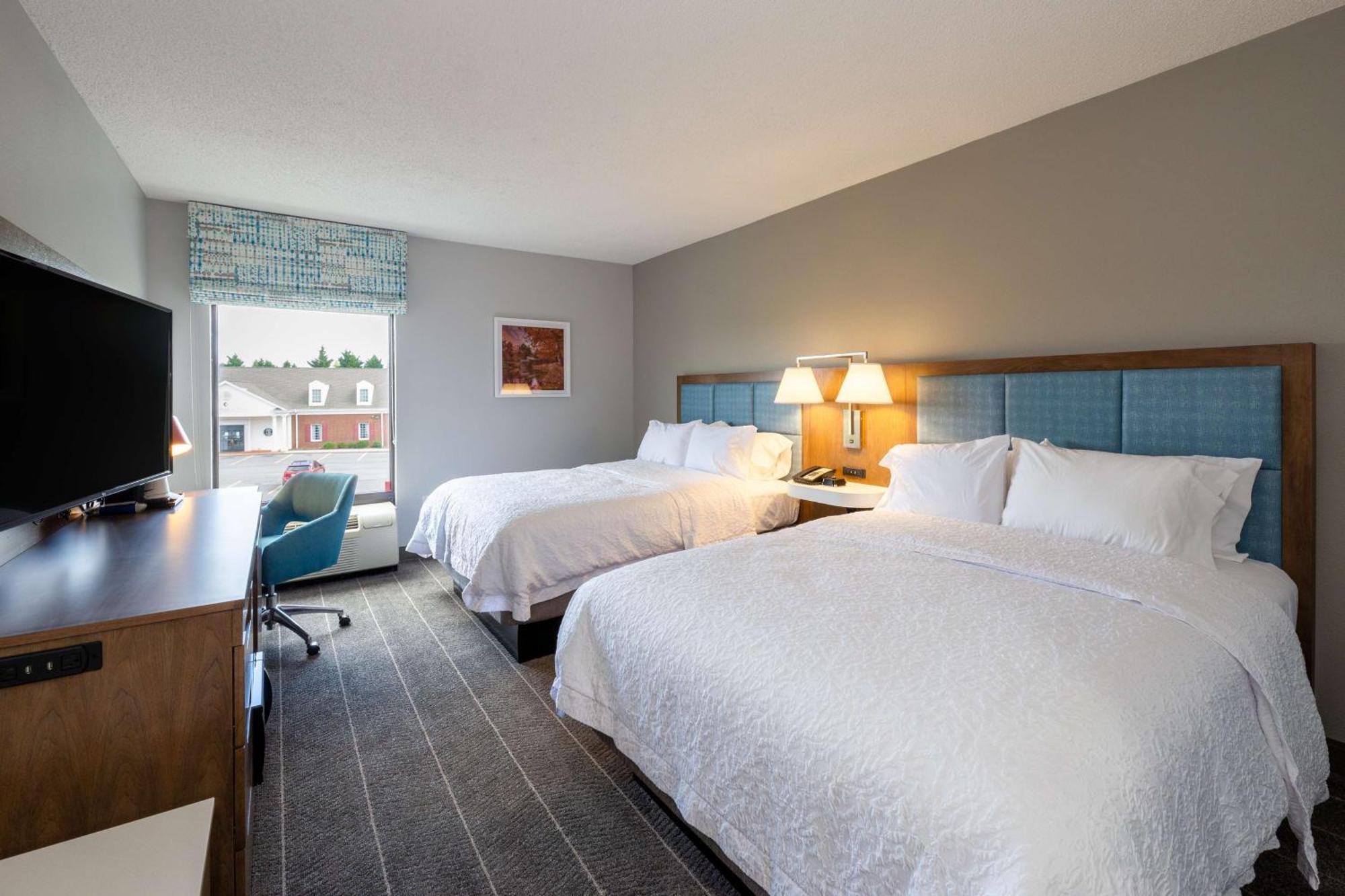 Hampton Inn Christiansburg/Blacksburg Экстерьер фото