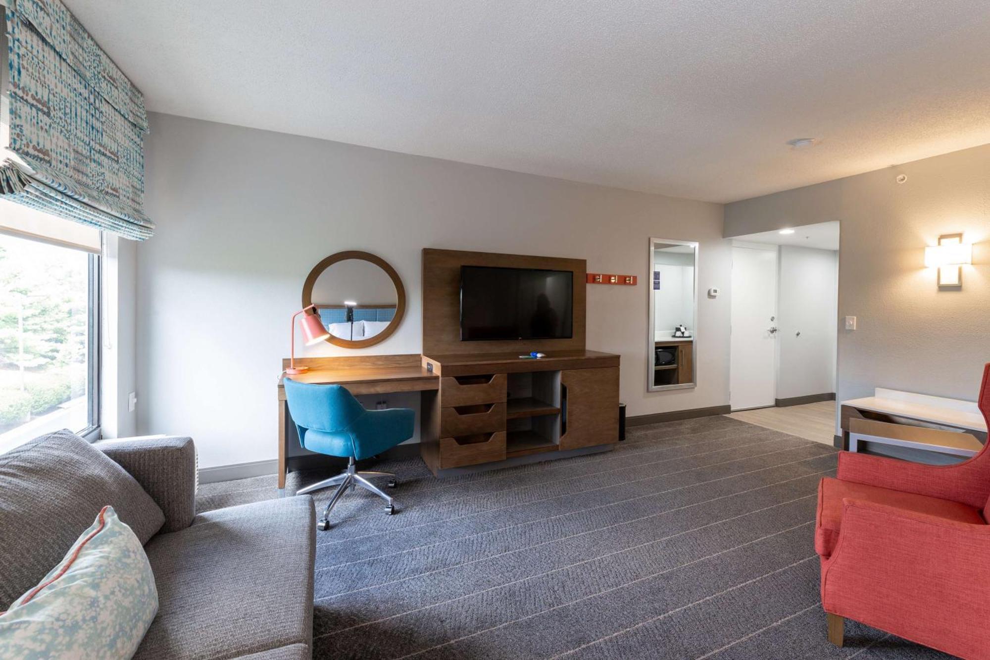 Hampton Inn Christiansburg/Blacksburg Экстерьер фото